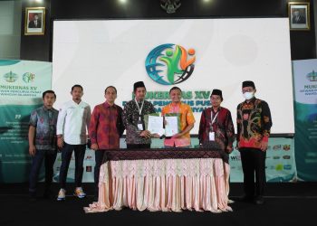 Wahdah Islamiyah Jalin Kerja sama dengan Bank BSI dan CIMB Niaga Syariah Sosialisasikan Perbankan Syariah