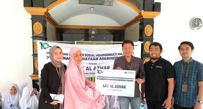 Sinergi LAZ AL Azhar dan Askrindo Syariah Bagikan Paket Sekolah dan Beasiswa untuk Yatim Duafa
