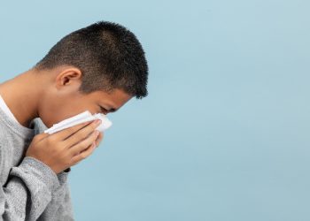 Cara mengatasi hidung tersumbat yang menganggu aktivitas sehari-hari