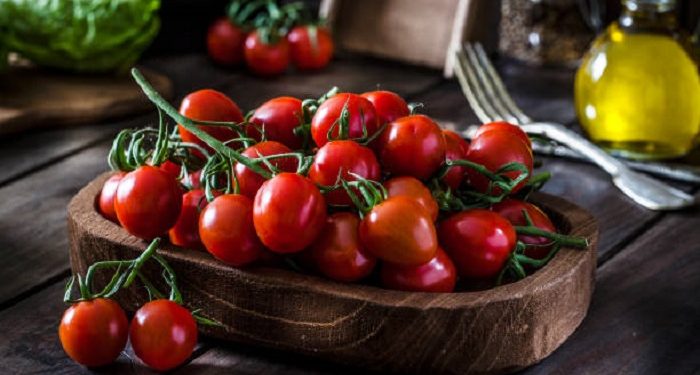 6 Manfaat Luar Biasa Tomat Ceri Bagi Kesehatan