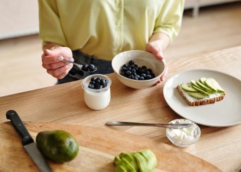 Resep Cara Enak dan Sehat Makan Buah Alpukat