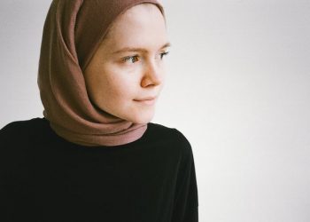 5 Tanda Kulit Kamu Mengalami Penuaan Dini
