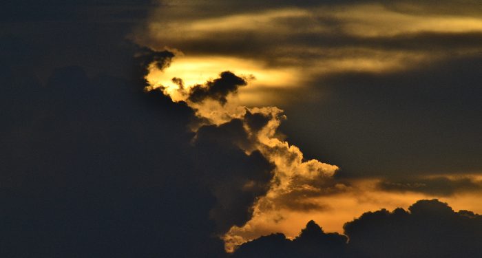 Nabi Isa memohon diturunkan hidangan dari langit