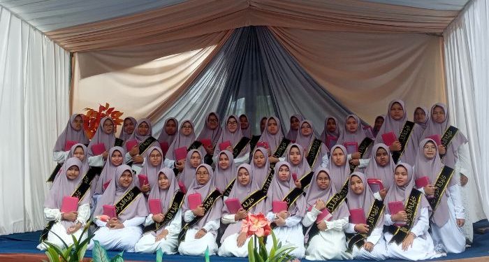 Haflah Tahfiz Qur`an JIBS, 150 Santri Hafal Al-Qur`an 30 Juz