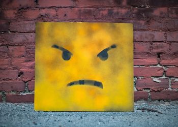 Marah Menghilangkan Cahaya Akal