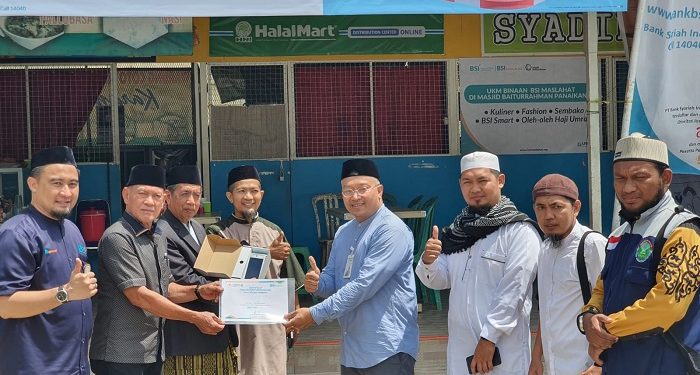 BSI bersama BSI Maslahat Luncurkan UKM dan Serambi Sehat Masjid Baiturrahman Makassar