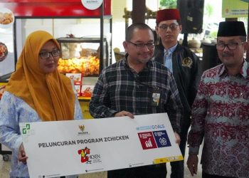 BAZNAS Luncurkan Kelompok ZChicken Kota dan Kabupaten Cirebon