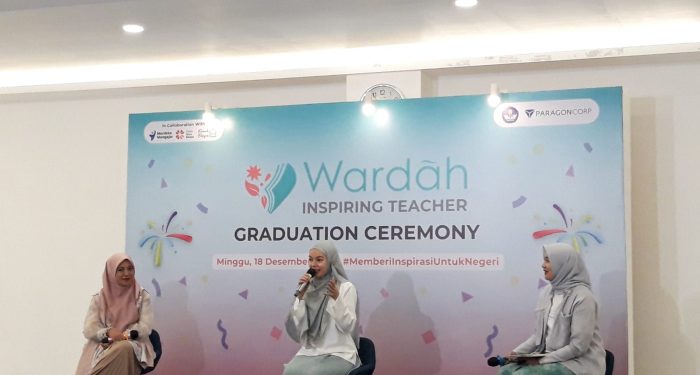 Paragon Gelar Graduation Ceremony Wardah Inspiring Teacher 2022