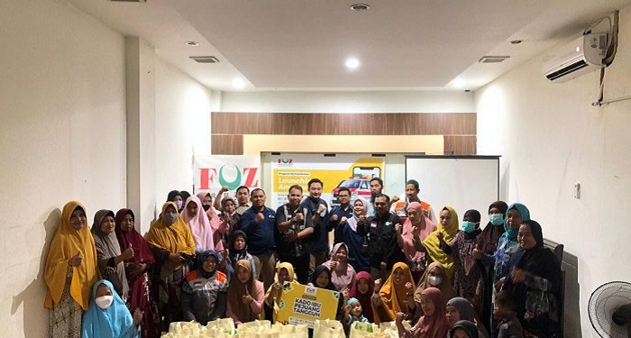 Peringati Hari Ibu, LAZ Al Azhar Sulsel dan FOZ Bagikan Kado untuk Ibu Pejuang Tangguh dan Launching Ambulance Gratis