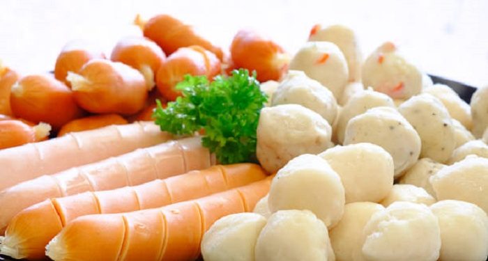 Yuk Kenali Dua Jenis Plastik Sosis yang Bisa Dimakan dan Tidak