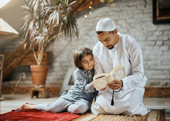 Ajarkan Anak untuk Banyak Berzikir Kepada Allah