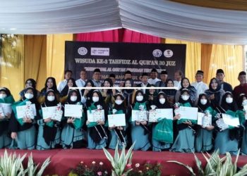 Dihadiri Lebih dari 100 Orang, Yayasan Istiqamah IAPAT Undip Selenggarakan Wisuda Tahfiz Al-Qur`an Santri ke-3