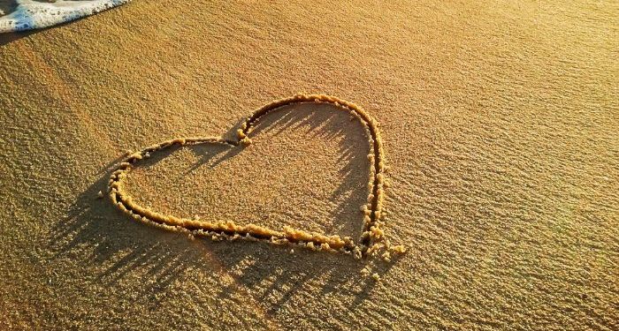 Curhat tentang pasangan