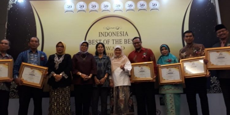 Jakarta Islamic School Dapat Penghargaan Best Islamic Education Award