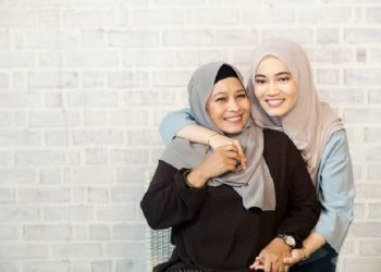 Bakti Wanita kepada Orangtua Setelah Menikah
