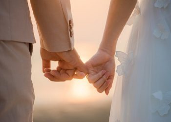 8 Fase Kehidupan Keluarga yang Perlu Diketahui untuk Menjaga Keharmonisan