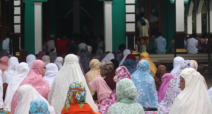 Tata Cara Mengikuiti Imam Bagi Orang yang Masbuq