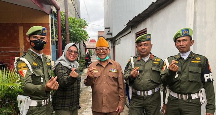 LAZ Al Azhar Berkolaborasi dengan Kitabisa.com dan Telkomsel Kirimkan Santunan Apresiasi untuk Veteran