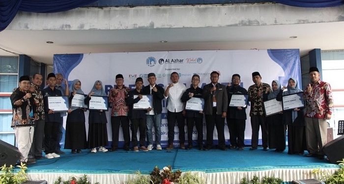 LAZ Al Azhar Lepas 174 Santri RGI yang Siap Terjun di Dunia Kerja