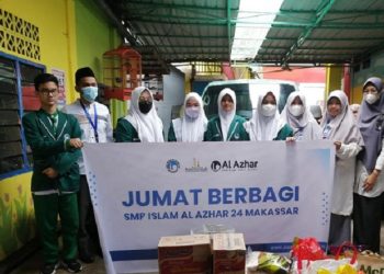 Gelar Jumat Berbagi, LAZ Al Azhar Sulsel dan SMPI Al Azhar 24 Makassar Kirimkan Bantuan untuk Panti Tunanetra