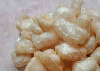 Tips Membedakan Kerupuk Kulit Babi dan Kulit Sapi