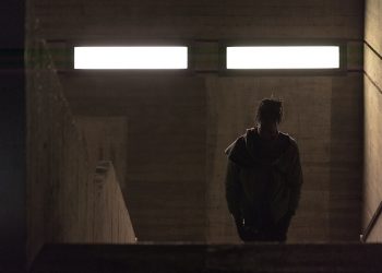 Seorang Terapis Jepit Anak Autis Hingga Menangis Saat Melakukan Terapi Wicara