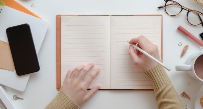 Tips menang lomba menulis novel