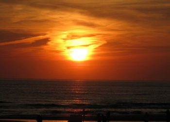 Surat Al-A`raf ayat 97 sampai 99, cemas terhadap datangnya azab Allah