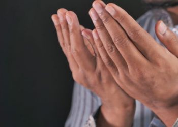 Etika berdoa kepada Allah