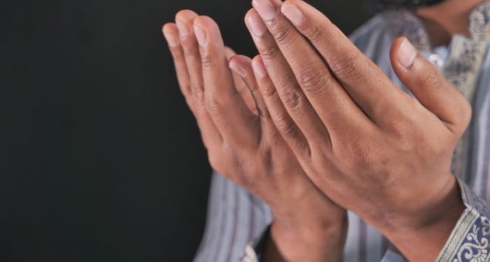 Etika berdoa kepada Allah