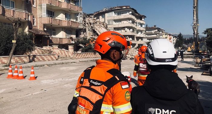 Dompet Dhuafa Bantu Penyisiran Wilayah Terdampak Gempa Bumi Turki