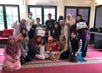 Aqsyanna Less Waste Ubah Sampah Menjadi Alat Musik untuk Terapi ABK