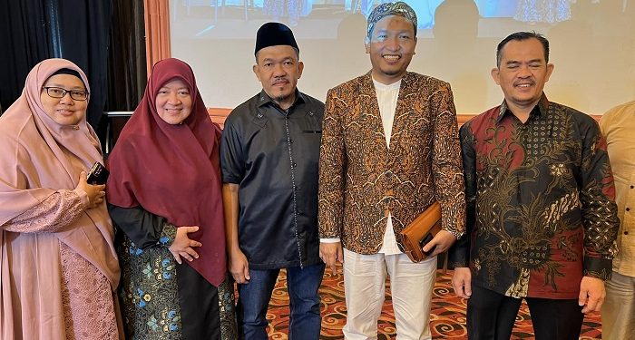 EVeryone need a shoulder to cry on