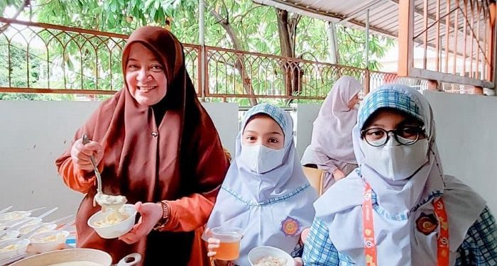 Put On The Right Place, Please