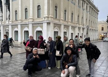 Vatican, Roma dan Mesjid Terbesar di Eropa