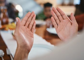 Istighfar sebagai Penghalang Segala Penderitaan