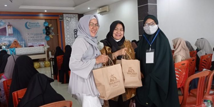 Sambut Ramadan, DP3AK Provinsi Jatim Gandeng Muslimah Wahdah Serukan Pencegahan Stunting dengan Pembinaan OJOL Perempuan