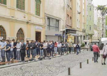 Amal-Amal Terbaik di Bulan Ramadan (Bag. 4)