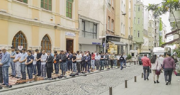 Amal-Amal Terbaik di Bulan Ramadan (Bag. 4)