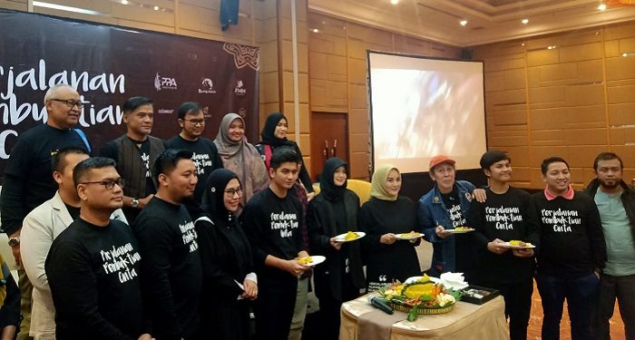 Dea Annisa dan Teuku Ryan Bintangi Film Perjalanan Pembuktian Cinta