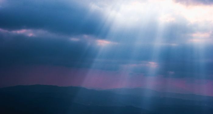 Surat Al-Infitar ayat 10-12