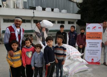NPC Bagikan Gandum Gratis bagi Warga Gaza yang Tak Mampu