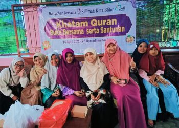 Salimah Blitar Gelar Khataman Qur’an dan Berbagi Takjil