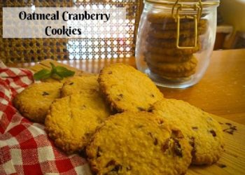 Sajian Lebaran Oatmeal Cranberry Cookies ala Bunda Icha Savitry