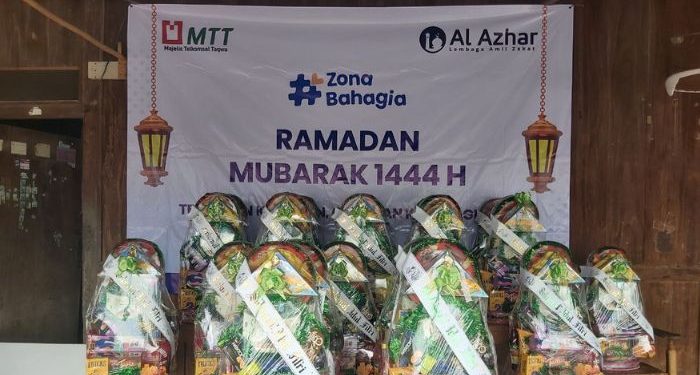 MTT Gandeng LAZ Al Azhar Salurkan Parsel Lebaran untuk Keluarga Mualaf