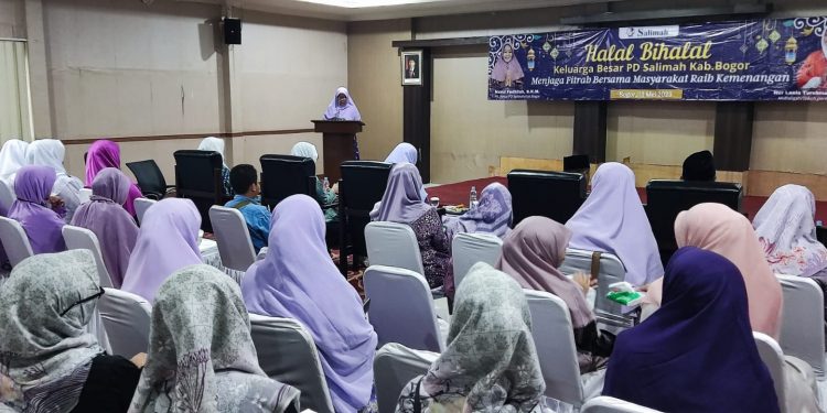 Sebarluaskan Manfaat Salimah, Salimah Kabupaten Bogor Selenggarakan Halal Bihalal