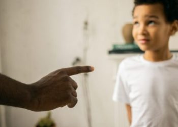 Anak Bukan Bawahan Orangtua, Biarkan Anak Menemukan Jati Dirinya Sendiri