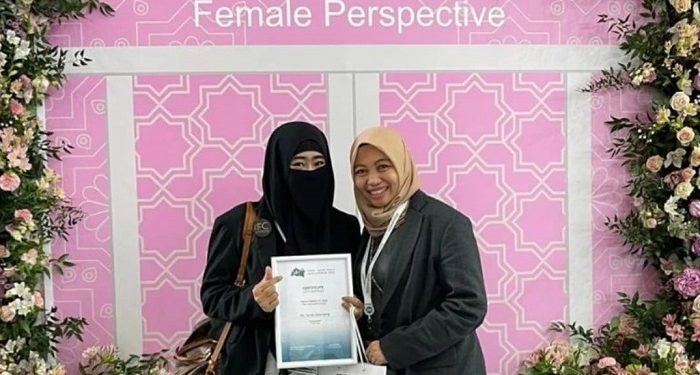 Cerita Sanet Sabintang Menempuh Perjalanan Fashion Show ke Rusia