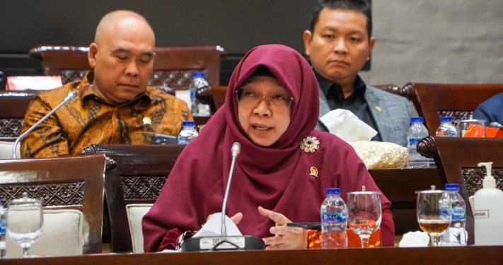 Aleg PKS Dorong OJK Terkait Perbaikan di Perbankan Syariah