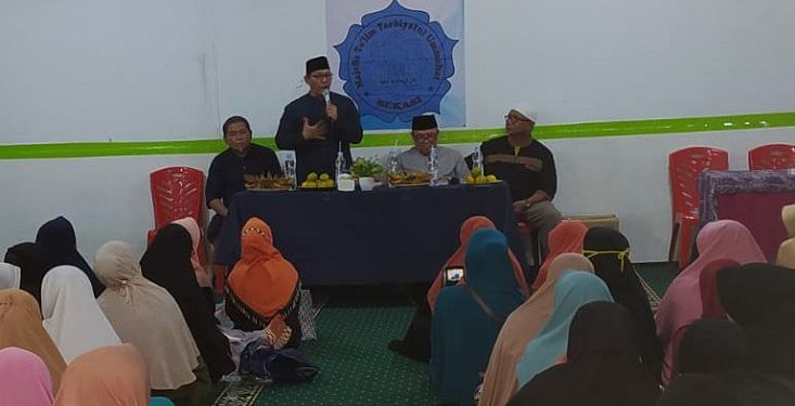 Bedah Buku 'Membuka Mata Hati', Sebuah Pencerahan Terkait Permasalahan Hati